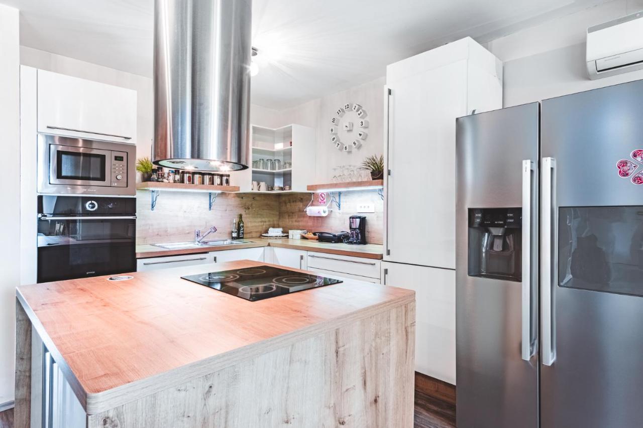 Apartment Zagreb Deluxe エクステリア 写真
