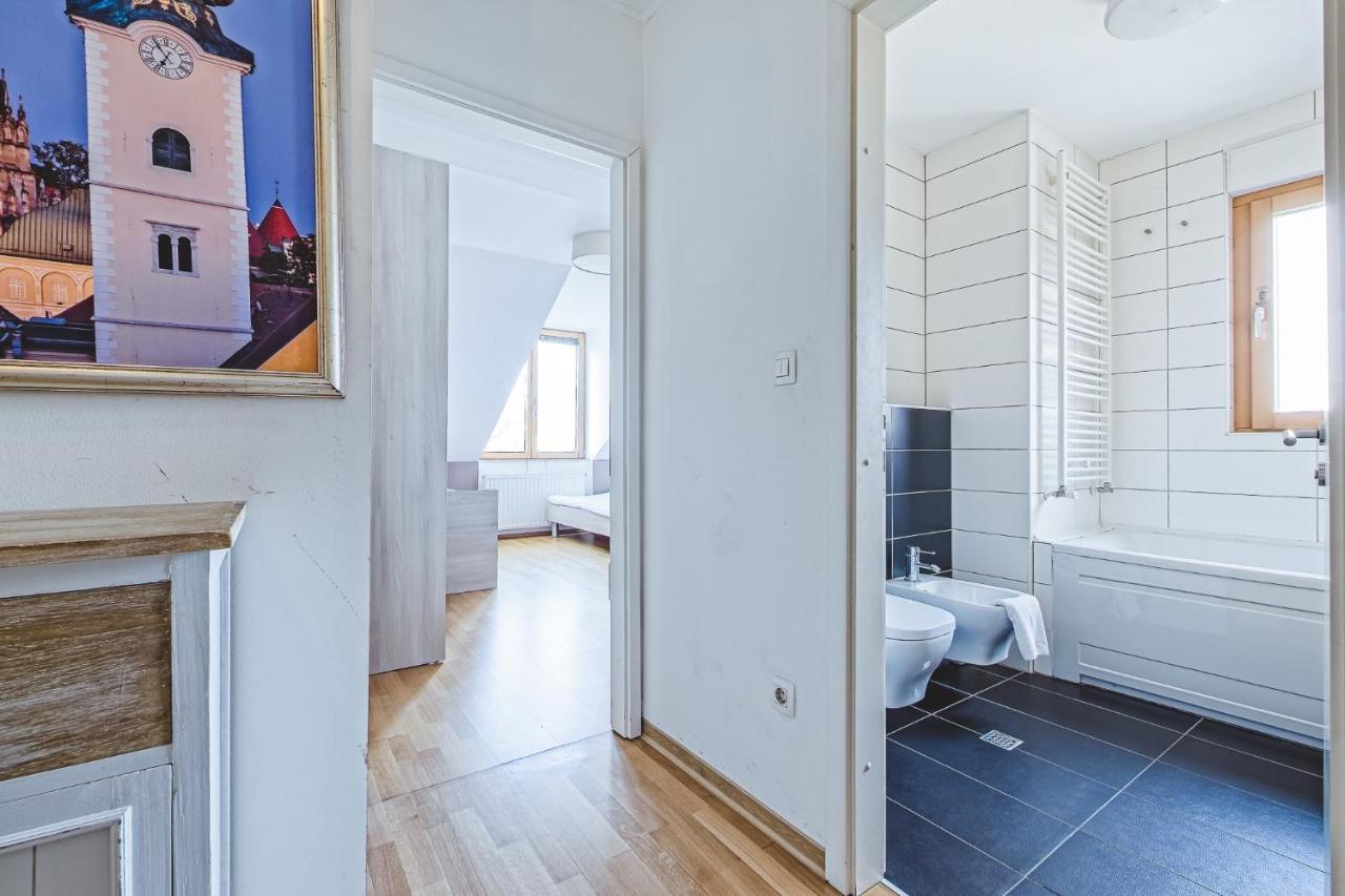 Apartment Zagreb Deluxe エクステリア 写真
